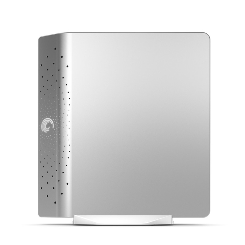 Illustration for article titled 1.5TB FreeAgent XTreme Anchors Onslaught of Stylish Seagate Hard Drives